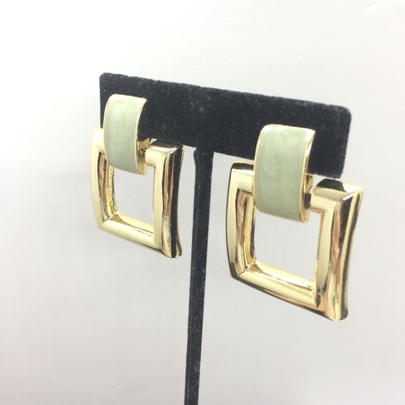 VINTAGE 80S GREEN GOLD TONE SQUARE DOOR KNOCKER CLIP ON EARRINGS - Picture 5 of 12